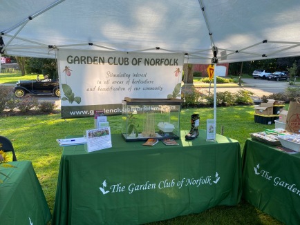 2022Table at Cactus Festival 3